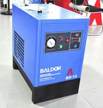 新聞 廠(chǎng)家供應(yīng)真空冷凍干燥機(jī) 化工制品凍干設(shè)備招商